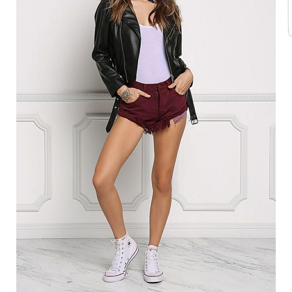 Burgundy Wine Frayed Bandit Style Cuffed Shorts - Picture 5 of 7